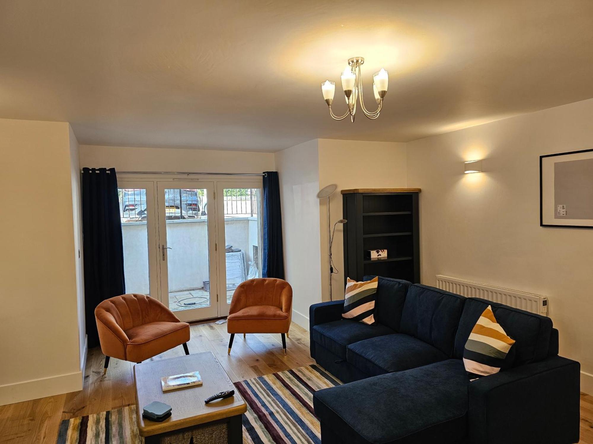 Spacious Modern 2-Bed Parking & Wi-Fi & 65"Oled Bristol Dış mekan fotoğraf